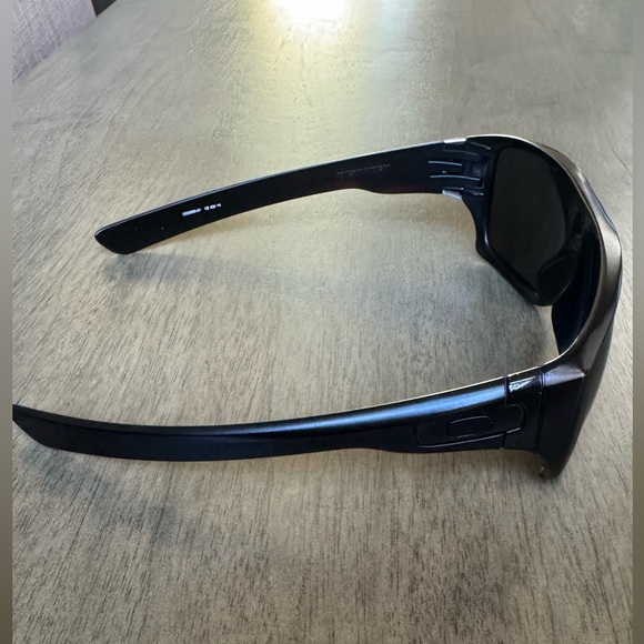 Oakley Sunglasses Polarized Dispatch 1.0 Matte Black - Picture 8 of 16